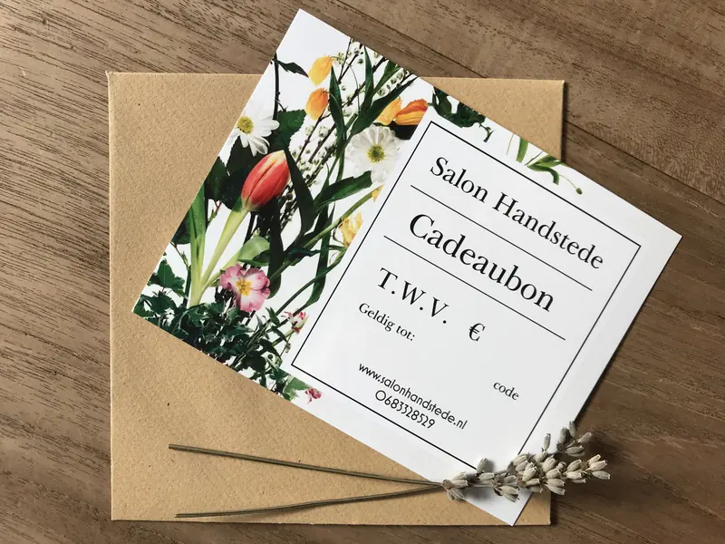 Cadeaubon van Salon Handstede met bloemenmotief